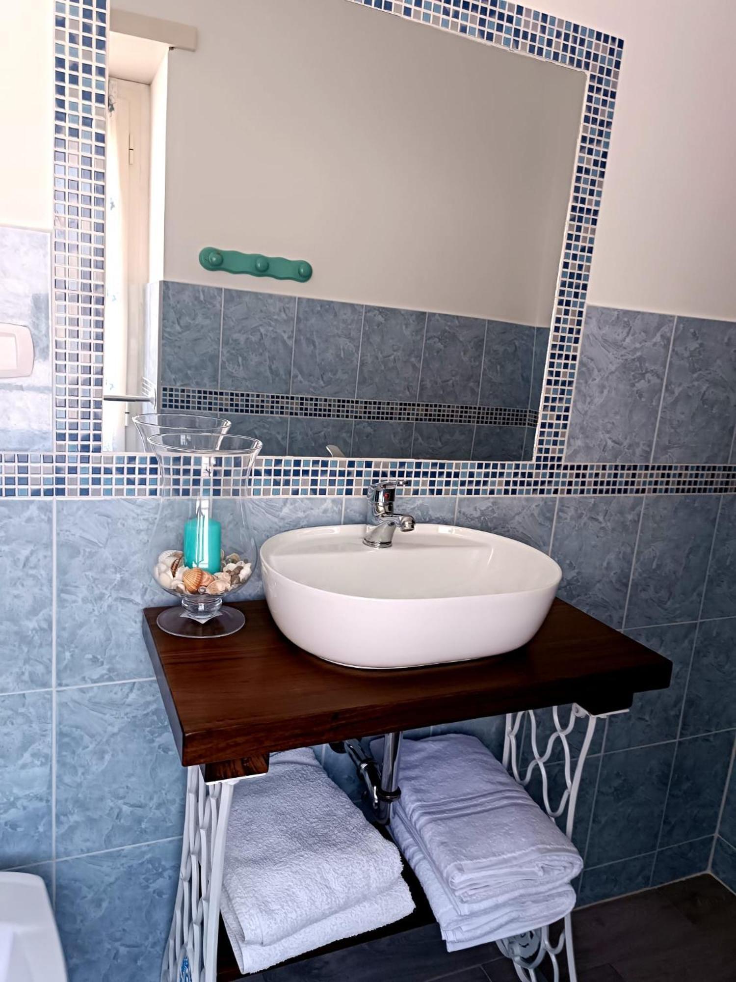 Casa Laura Bed & Breakfast Terracina Eksteriør bilde